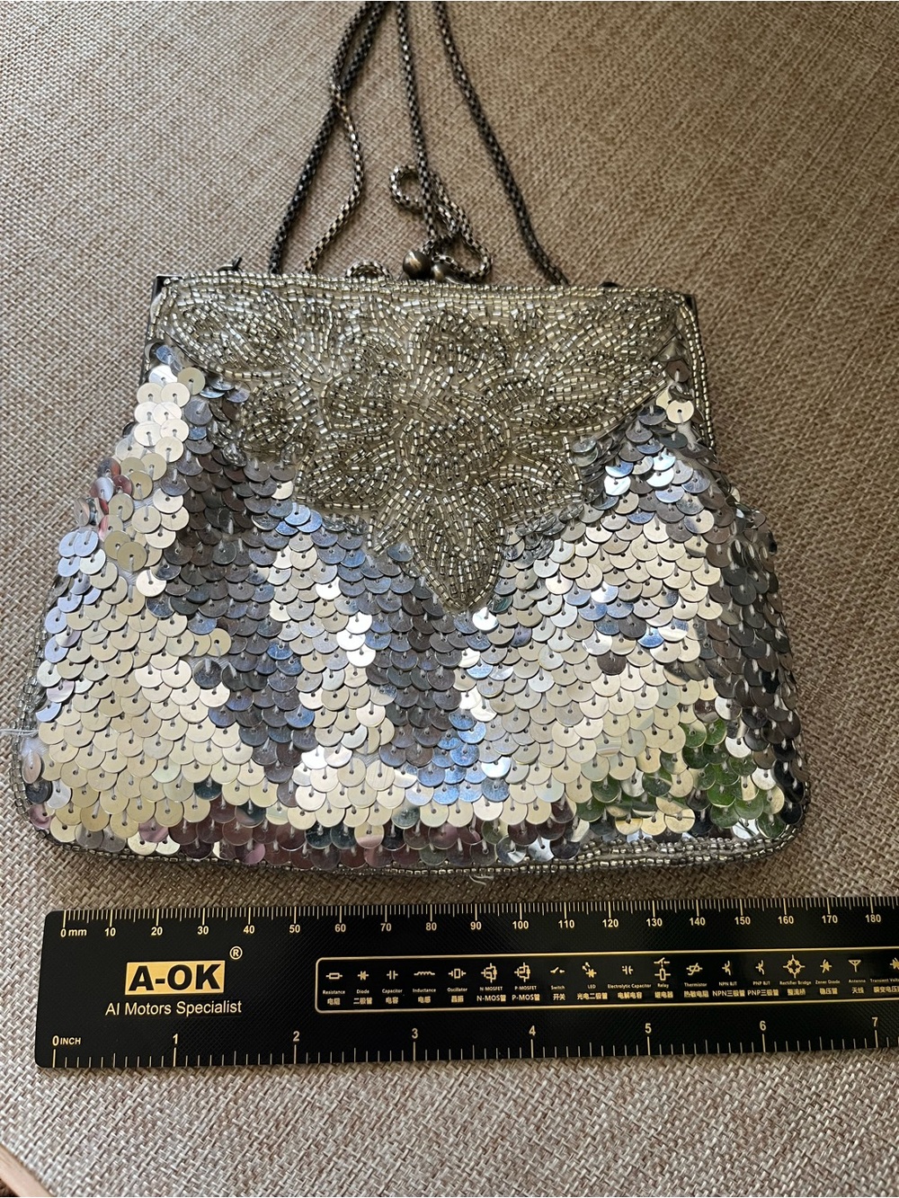 La Regale Silver Sequin Beaded Frame Evening Clutch